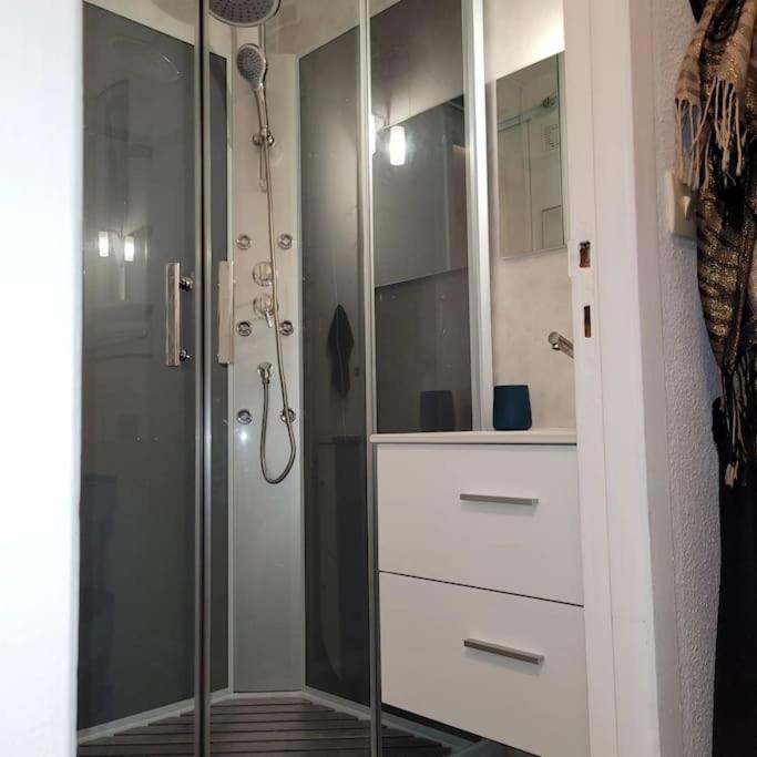- - 100m Des Plages Appartement *